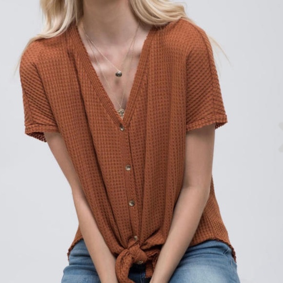 NWT! Cognac waffle knot front tie top - Picture 4 of 4